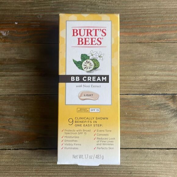 Burt’s Bees BB Cream Bundle (1.7 oz) Light NWT (brand new unopened) - Picture 1 of 2
